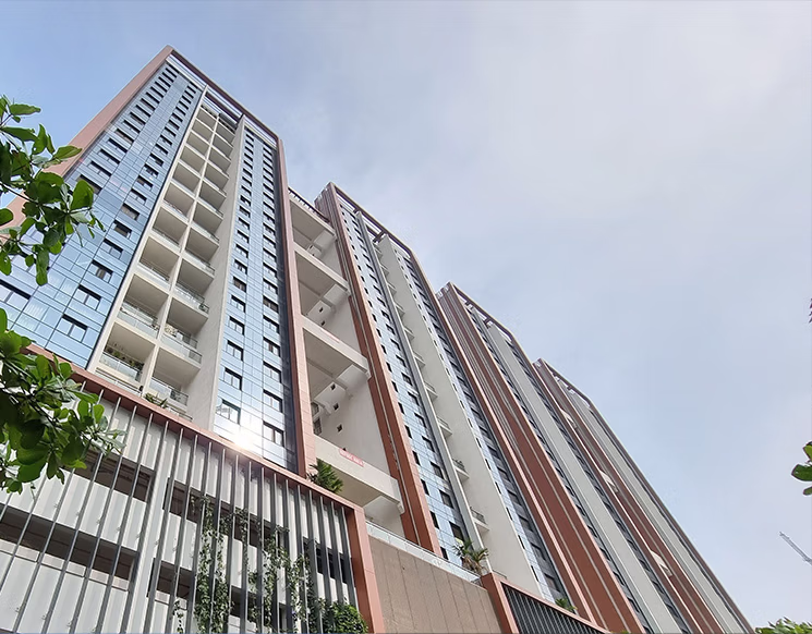 Modern luxury high-rise residences at Riverdale Heights, Kharadi Pune. Sleek architecture and contemporary design overlooking Pune’s dynamic urban skyline.