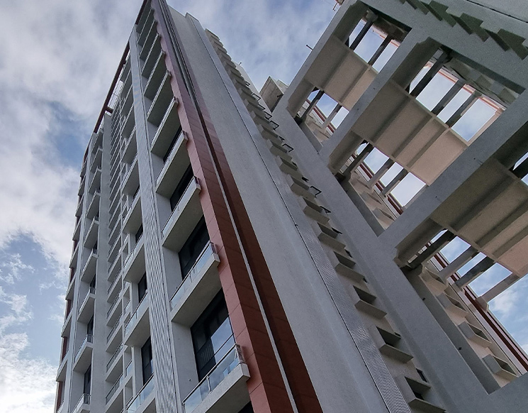 Riverdale Residences offers premium waterfront luxury apartments in Kharadi, Pune. Enjoy riverfront views, elegant architecture, and elevated township living by Duville Estates.