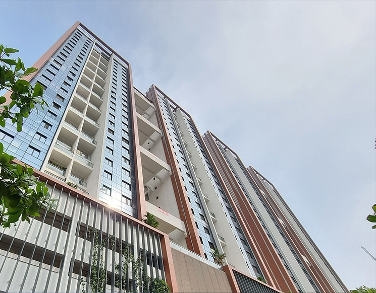 Modern luxury high-rise residences at Riverdale Heights, Kharadi Pune. Sleek architecture and contemporary design overlooking Pune’s dynamic urban skyline.